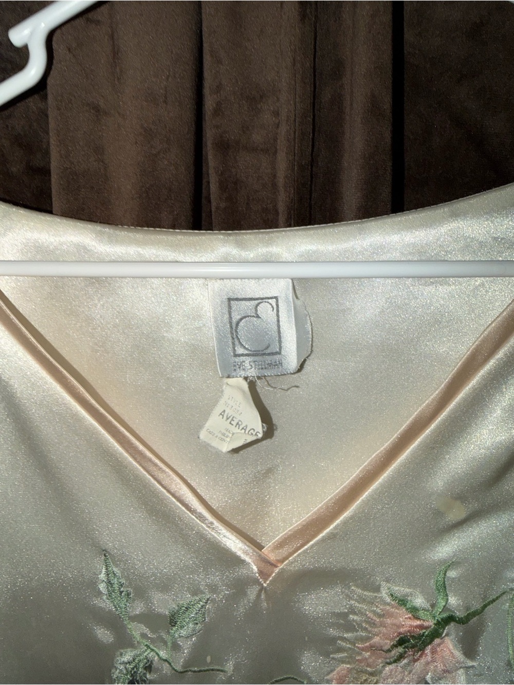 Silk-Look Pink & Cream Floral Embroidered Sleep Caftan - Picture 4 of 4
